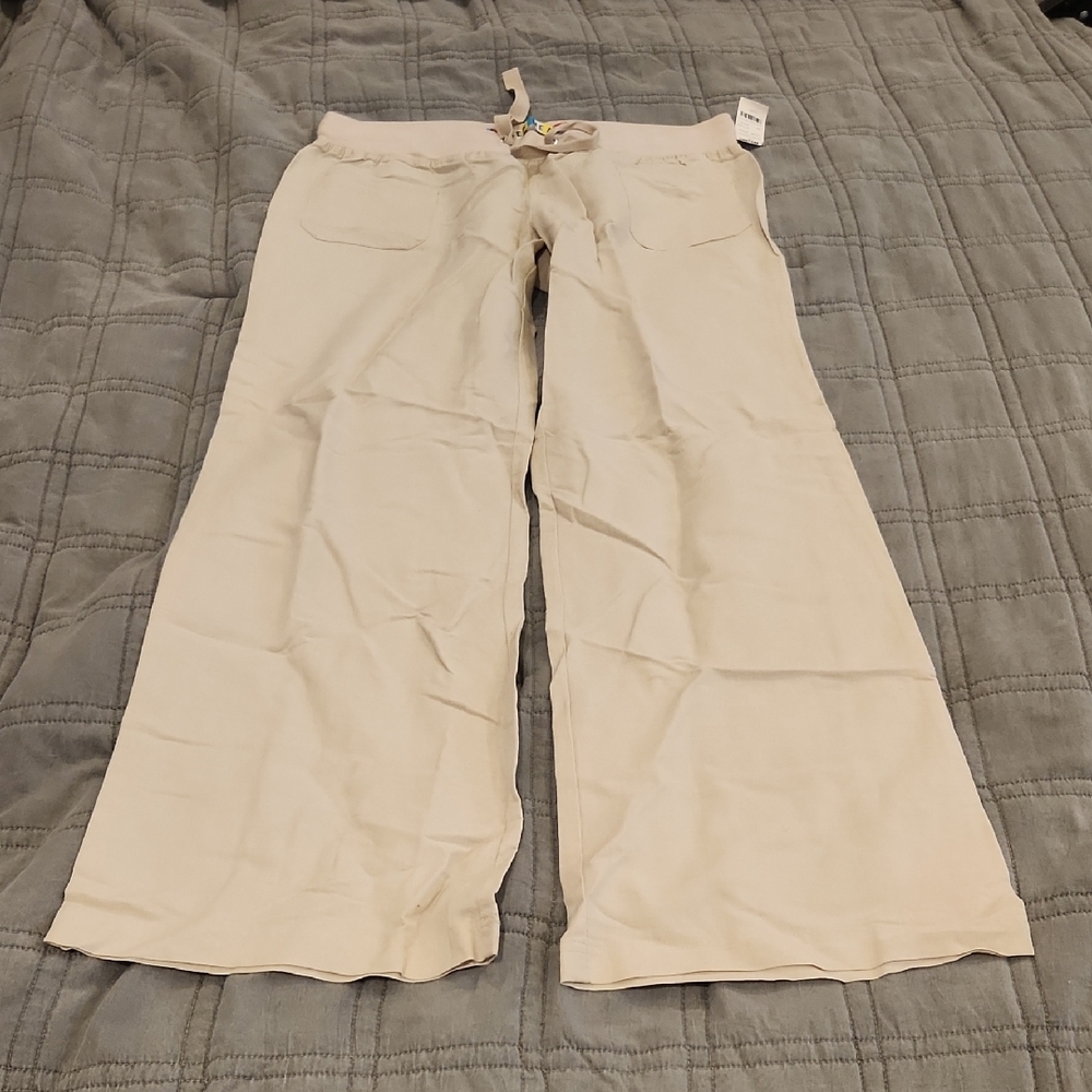 Derek Heart Wide Leg Pants in Light Khaki Linen